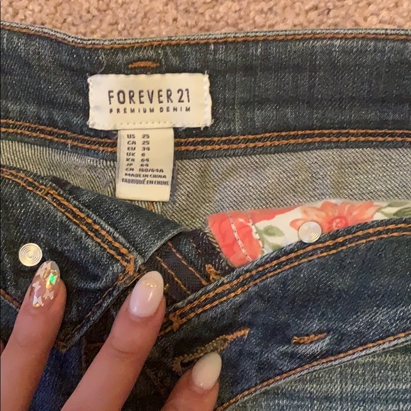 Denim Booty Shorts - Picture 2 of 8